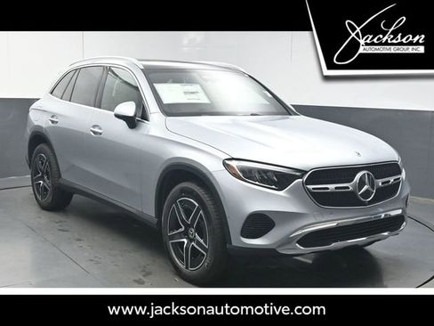 New 2026 Mercedes-Benz GLC 300 image 1