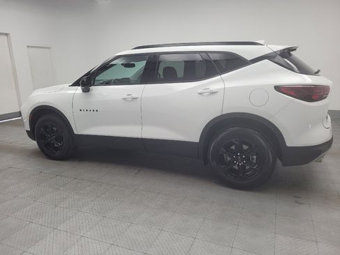 Used 2024 Chevrolet Blazer LT w/ Convenience Package FWD image 3