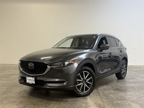 Used 2018 MAZDA CX-5 Touring w/ Preferred Equipment Package AWD/4WD image 34