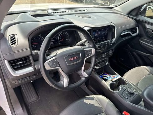 Used 2023 GMC Terrain SLT w/ Infotainment Package II image 22
