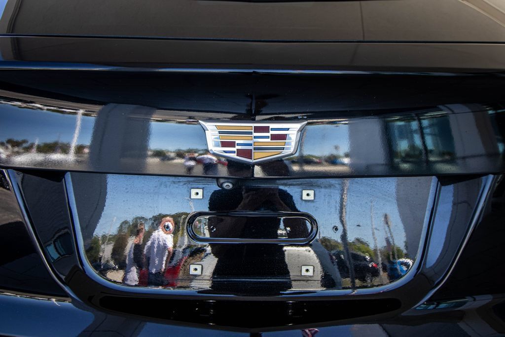 Used 2020 Cadillac XT4 Sport AWD/4WD image 15