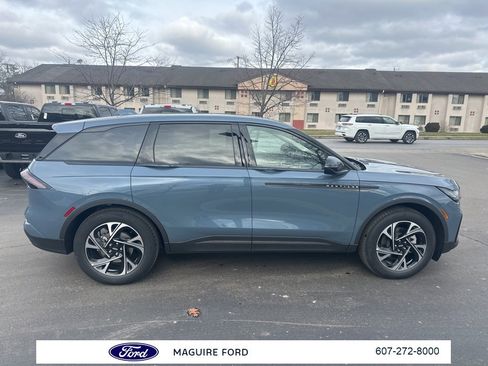 New 2026 Lincoln Nautilus Premier w/ Equipment Group 102A image 4