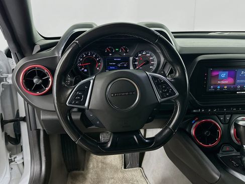 Used 2022 Chevrolet Camaro LT image 16