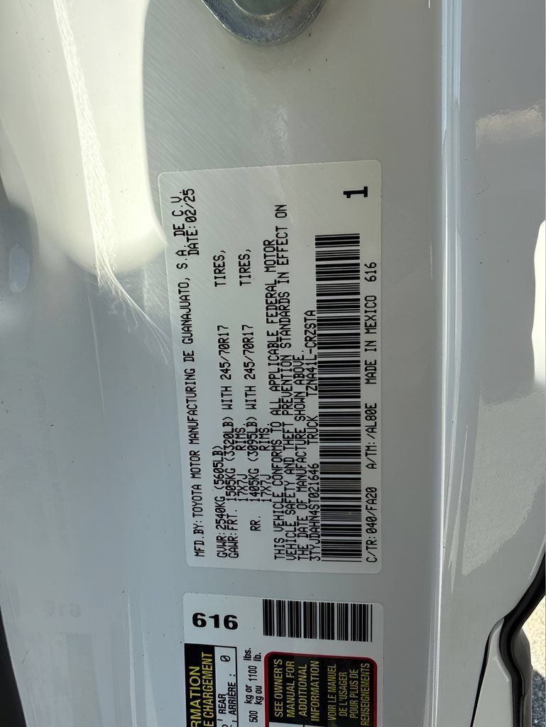 Used 2025 Toyota Tacoma SR RWD image 28
