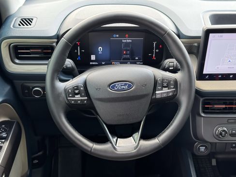 Used 2025 Ford Maverick Lariat AWD/4WD image 15