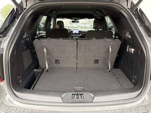 Used 2023 Ford Explorer ST-Line w/ Class IV Trailer Tow Package image 23