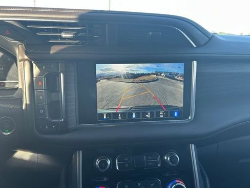 Used 2022 GMC Yukon Denali image 27