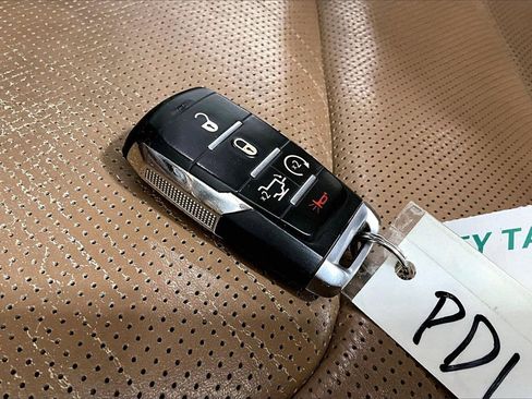 Used 2019 RAM 1500 Limited image 19