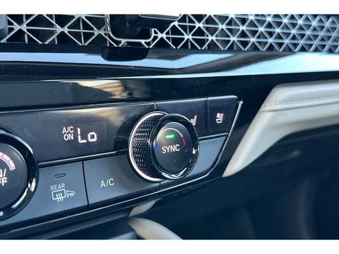 Used 2023 Honda Accord Touring image 29