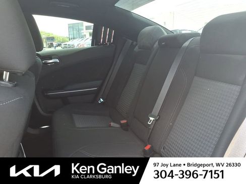 Used 2022 Dodge Charger SXT w/ Cold Weather Package AWD/4WD image 13