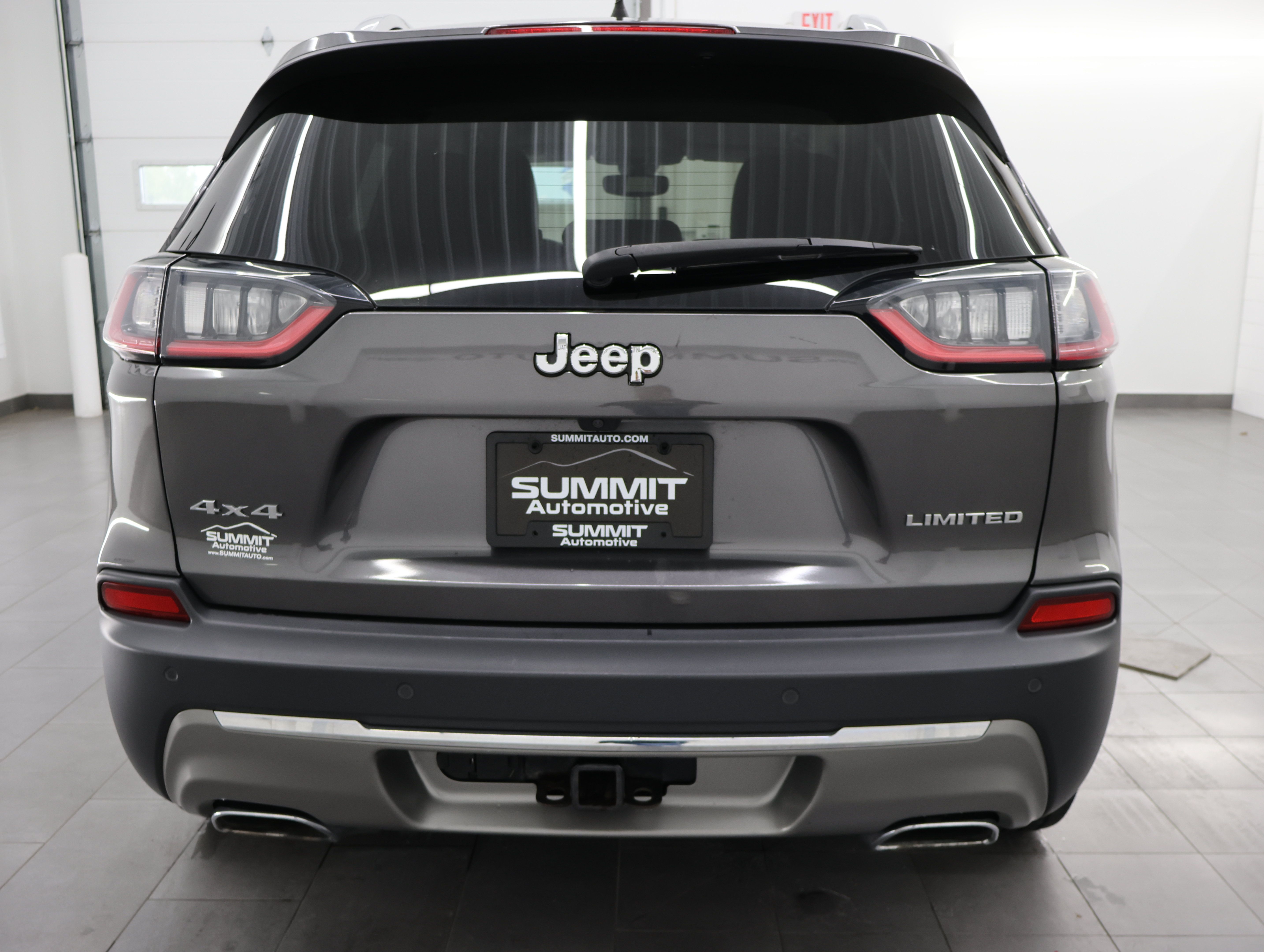 Used 2019 Jeep Cherokee Limited w/ Trailer Tow Group AWD/4WD image 26
