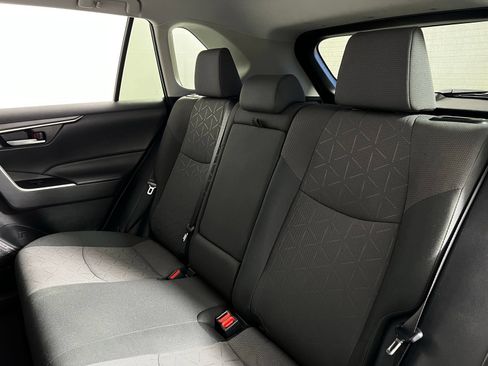Certified 2025 Toyota RAV4 XLE FWD image 20