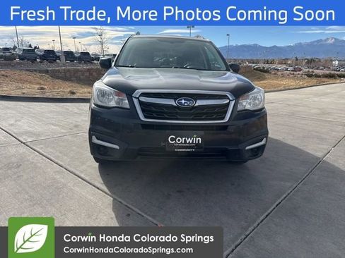 Used 2018 Subaru Forester 2.5i Premium w/ All-Weather Package image 2