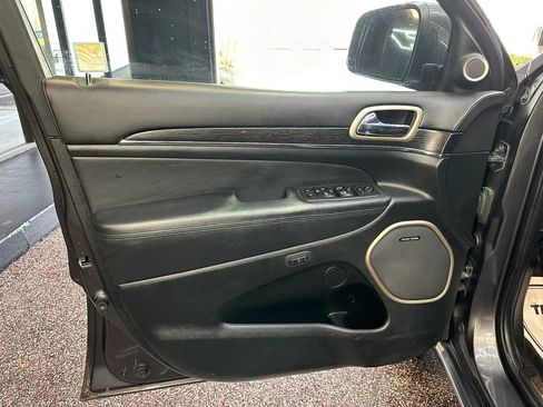 Used 2015 Jeep Grand Cherokee Summit w/ Platinum Series Group image 10