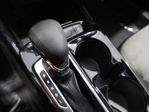 Used 2024 Chevrolet Trax LT FWD image 20