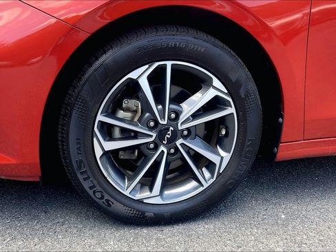 Used 2023 Kia Forte LXS FWD image 10