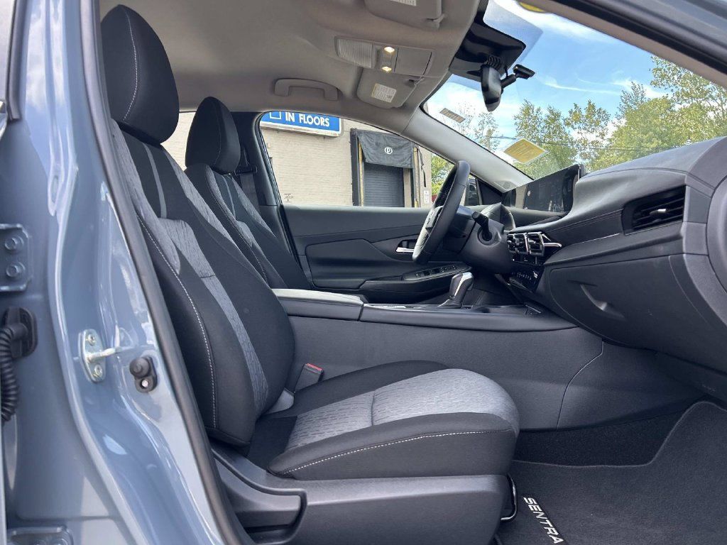 Certified 2026 Nissan Sentra SV w/ SV Convenience Package FWD image 15