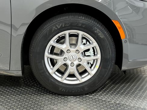 New 2025 Chrysler Pacifica Select image 6