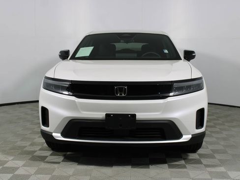 Used 2024 Honda Prologue EX image 2