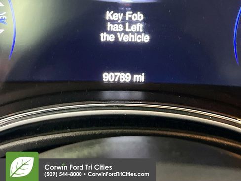 Used 2014 Jeep Grand Cherokee SRT8 w/ Luxury Group II AWD/4WD image 2