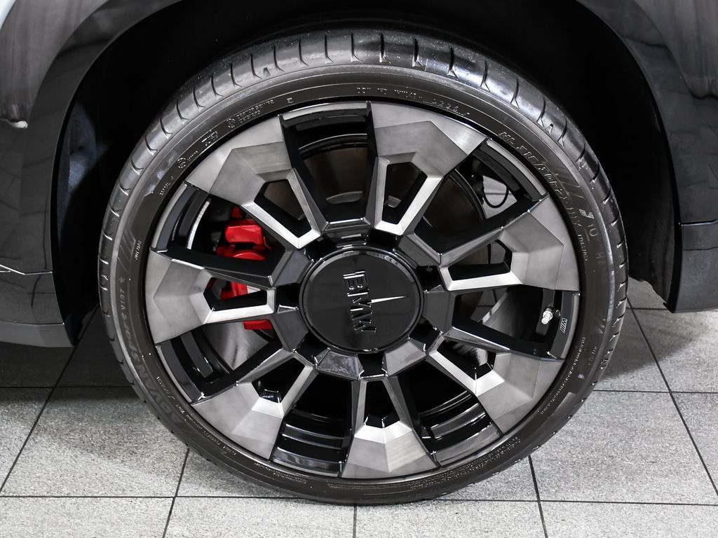Used 2026 BMW XM Label Red AWD/4WD image 8