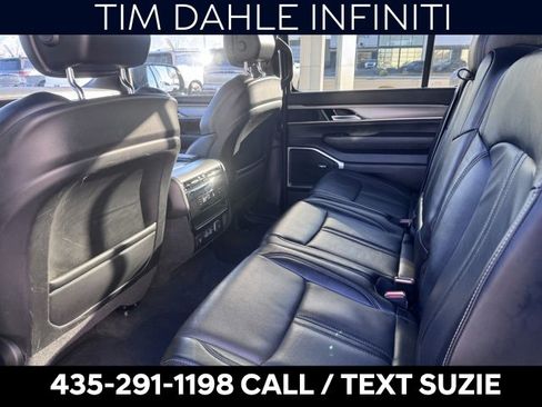 Used 2023 Jeep Wagoneer Series II image 17