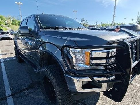 Used 2018 Ford F150 Lariat w/ Trailer Tow Package AWD/4WD image 13