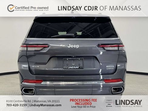 Used 2025 Jeep Grand Cherokee L Overland w/ Advanced Protech Group III AWD/4WD image 8