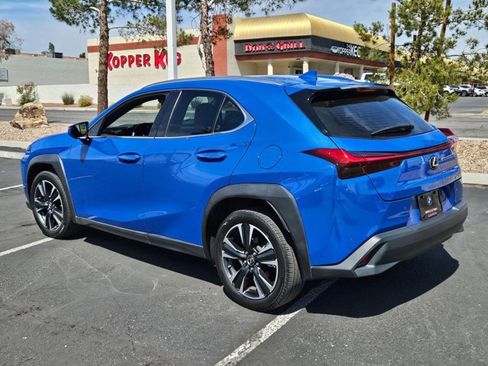 Used 2022 Lexus UX 200 FWD image 8