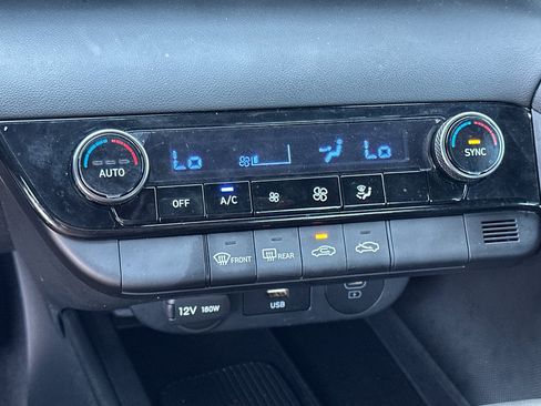 Used 2026 Hyundai Elantra Sport FWD image 19
