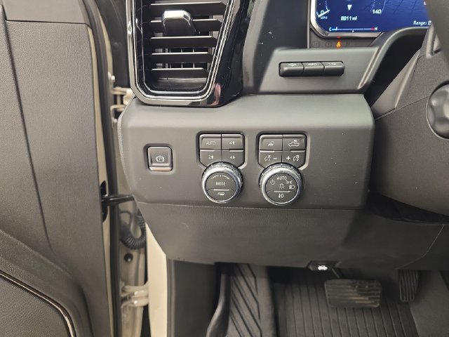 Used 2026 GMC Sierra 1500 AT4 w/ AT4 Premium Package AWD/4WD image 33