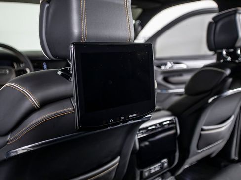 Used 2023 Jeep Grand Wagoneer Series III w/ Rear Seat Video Group 1 image 25