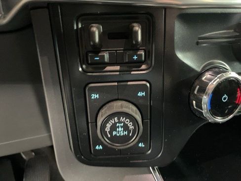 Used 2025 Ford F150 Lariat w/ Equipment Group 502A High image 10