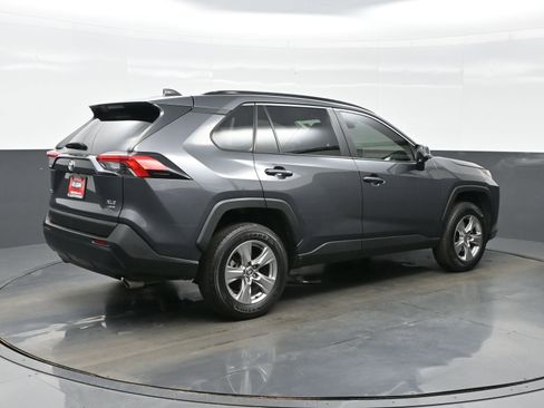 Used 2023 Toyota RAV4 XLE AWD/4WD image 6
