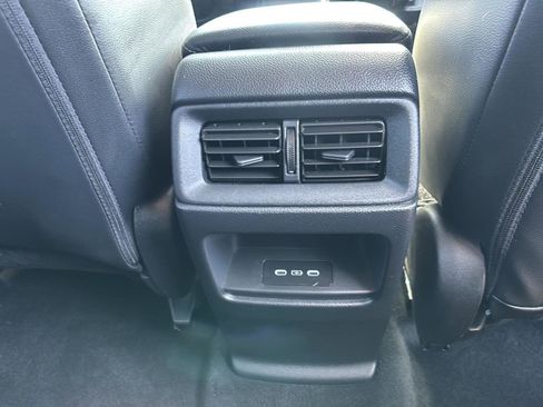 Used 2024 Honda CR-V EX-L image 11