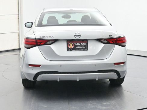 Used 2022 Nissan Sentra SV FWD image 25