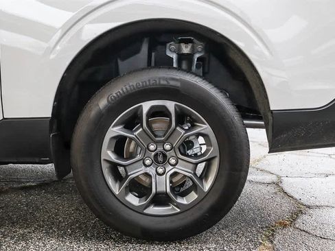 Used 2024 Ford Maverick XLT image 10