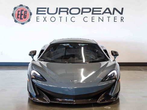 Used 2019 McLaren 600LT RWD image 4