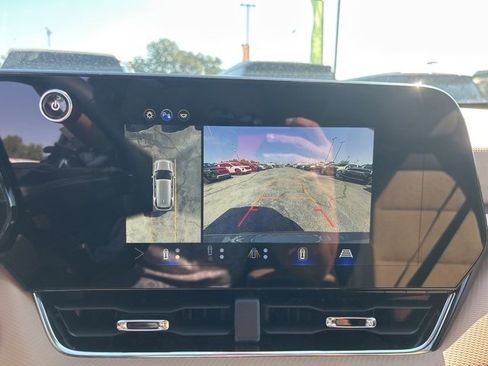 New 2026 Chevrolet Equinox ACTIV w/ Safety and Technology Package image 22