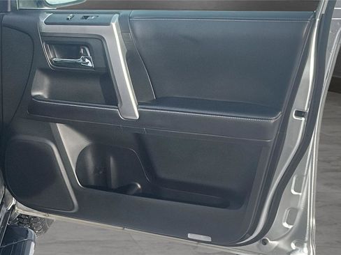 Used 2022 Toyota 4Runner SR5 Premium w/ Moonroof Package image 22