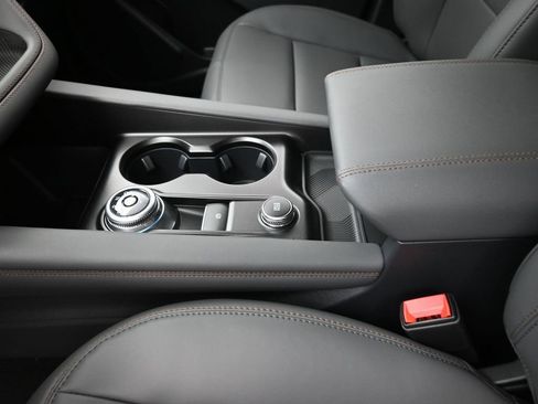 New 2026 Ford Explorer Active w/ Active Comfort Package image 20