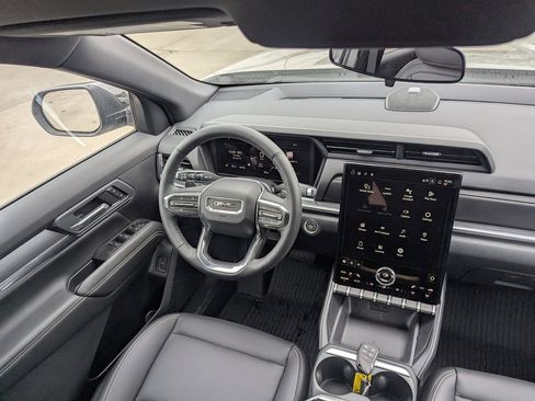 New 2026 GMC Terrain Elevation w/ Elevation Premium Package image 18