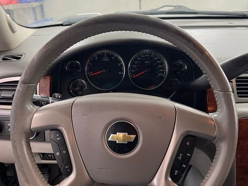 Used 2012 Chevrolet Suburban LT w/ Luxury Package image 13