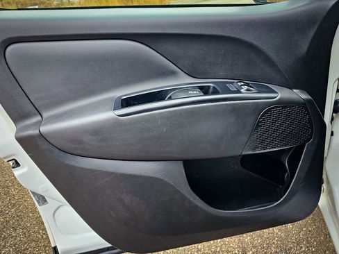 Used 2019 RAM ProMaster City Tradesman image 10