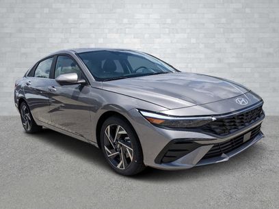 New 2025 Hyundai Elantra Limited