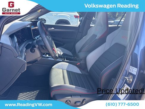 Used 2025 Volkswagen GTI SE FWD image 10