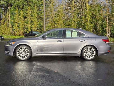 Used 2014 Lexus LS 460 image 30