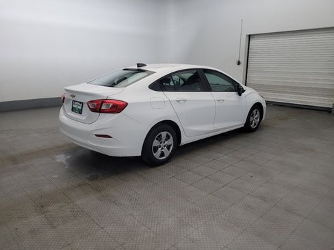Used 2018 Chevrolet Cruze LS w/ LS Fleet Convenience Package image 9