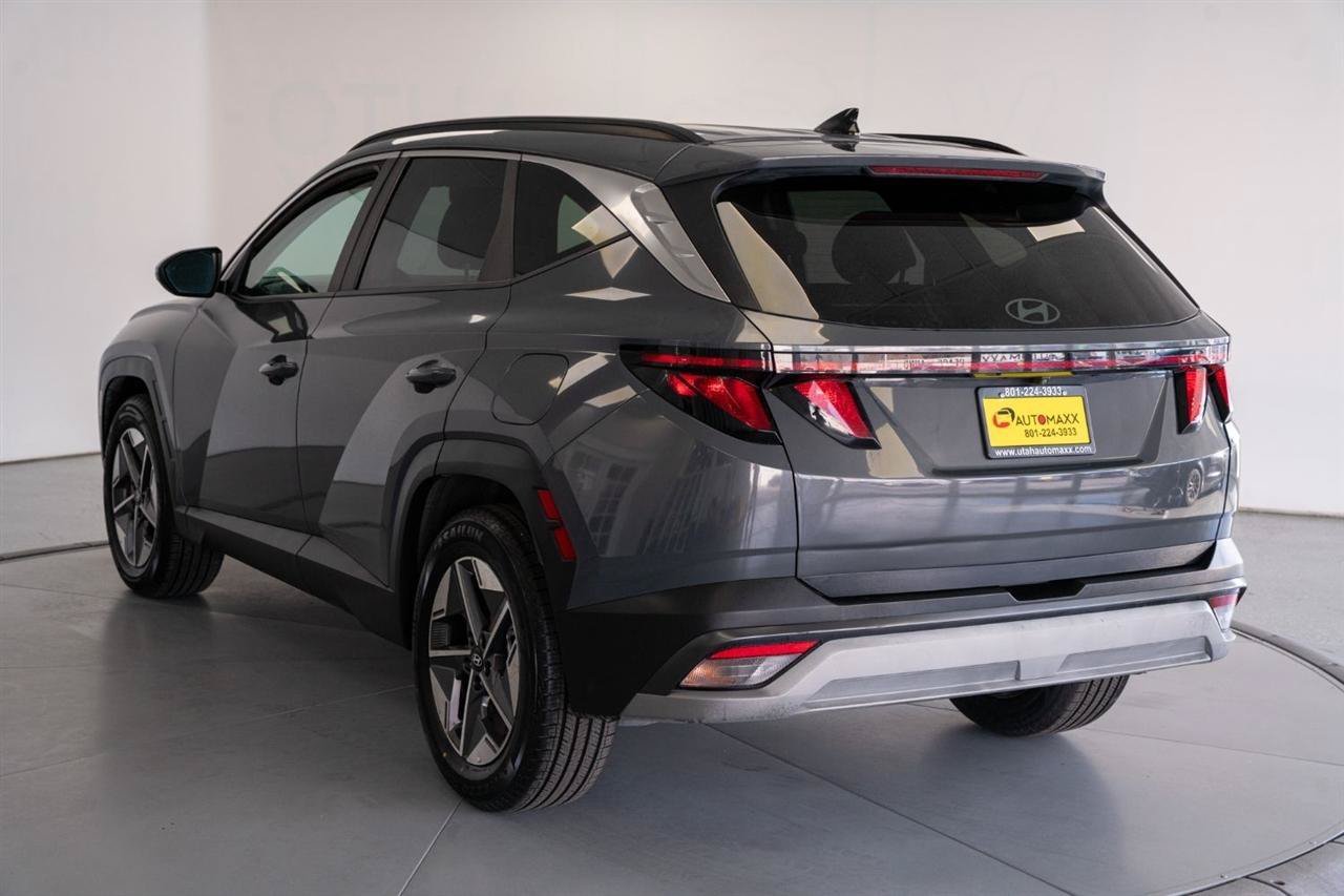 Used 2025 Hyundai Tucson SEL FWD image 5