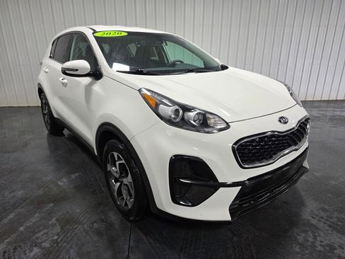 Used 2020 Kia Sportage LX w/ LX Popular Package FWD image 2